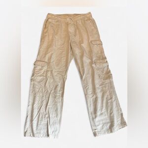 Old Navy Women’s Beige Cargo Pants